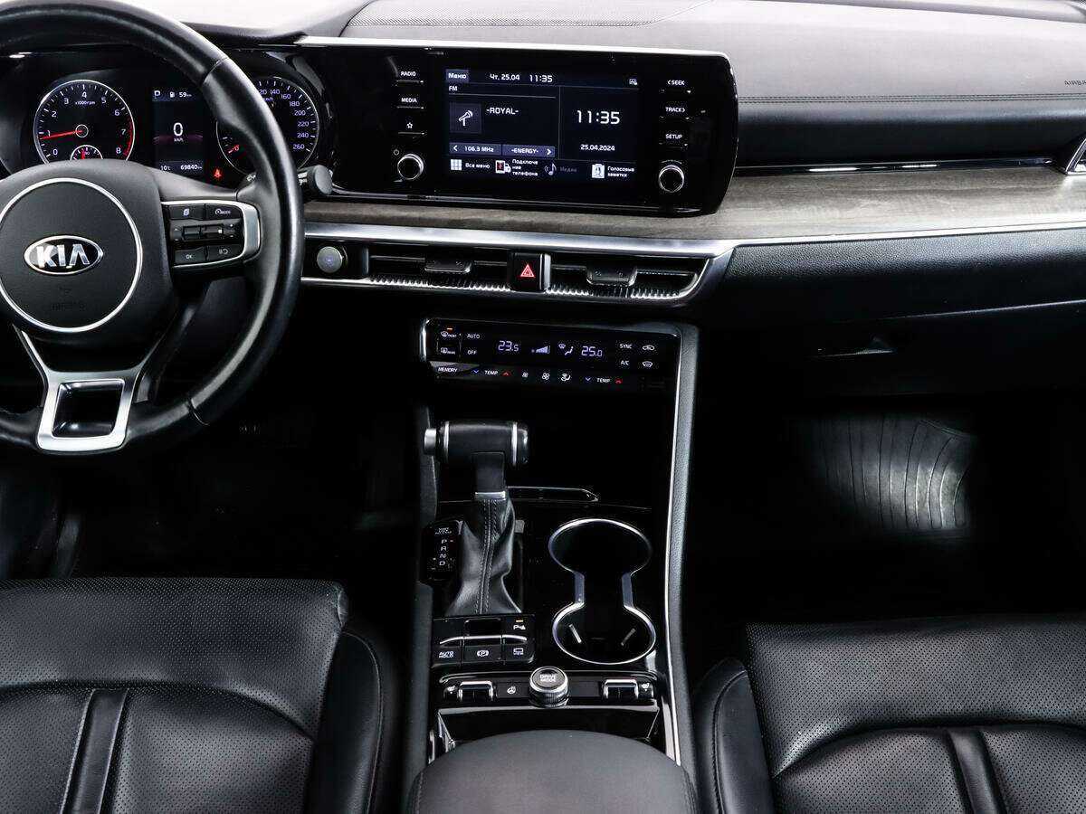 Kia K5 2021 года с пробегом. Фото: #12
