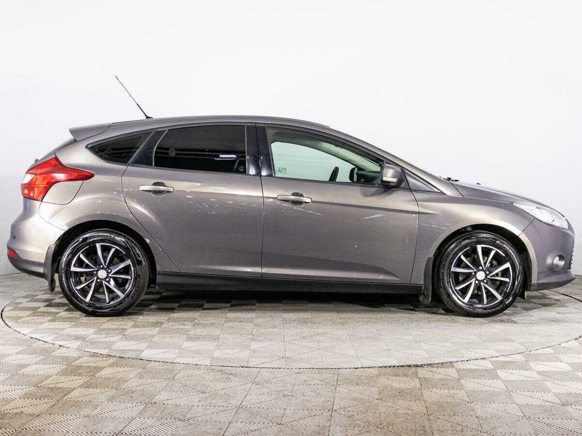 Ford Focus 2012 года с пробегом. Фото: #3