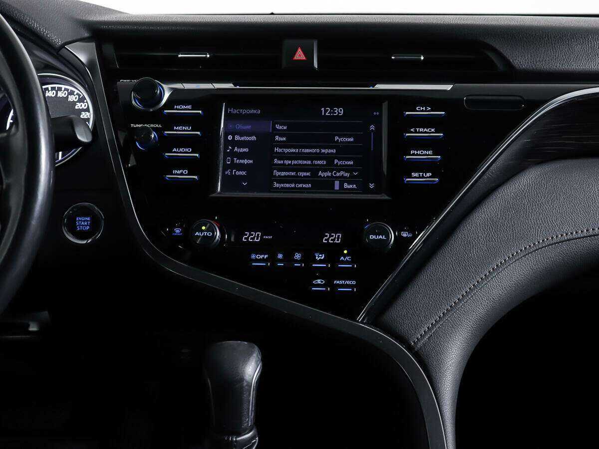 Toyota Camry 2020 года с пробегом. Фото: #6