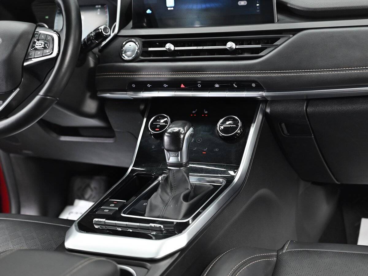 Chery Tiggo 8 2021 года с пробегом. Фото: #10