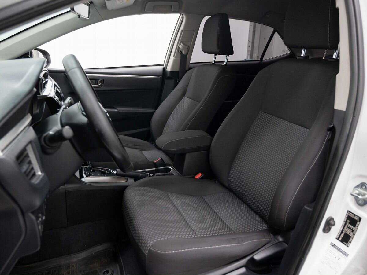 Toyota Corolla 2013 года с пробегом. Фото: #9