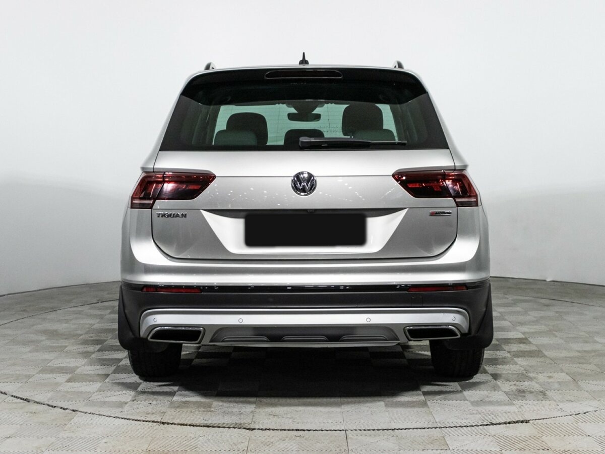 Volkswagen Tiguan 2019 года с пробегом. Фото: #4
