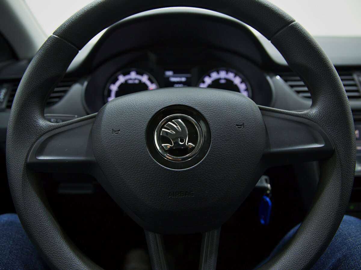 Skoda Octavia 2019 года с пробегом. Фото: #10