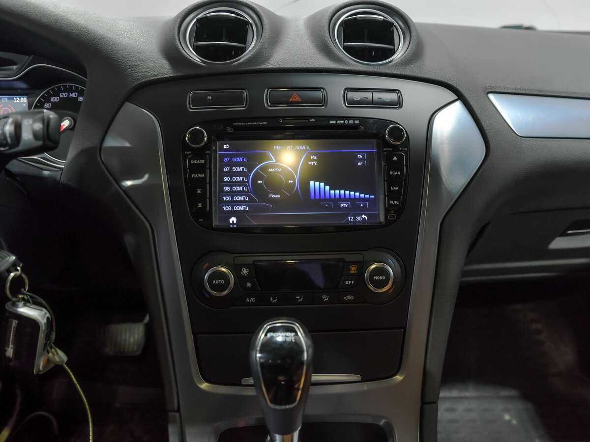 Ford Mondeo 2012 года с пробегом. Фото: #8