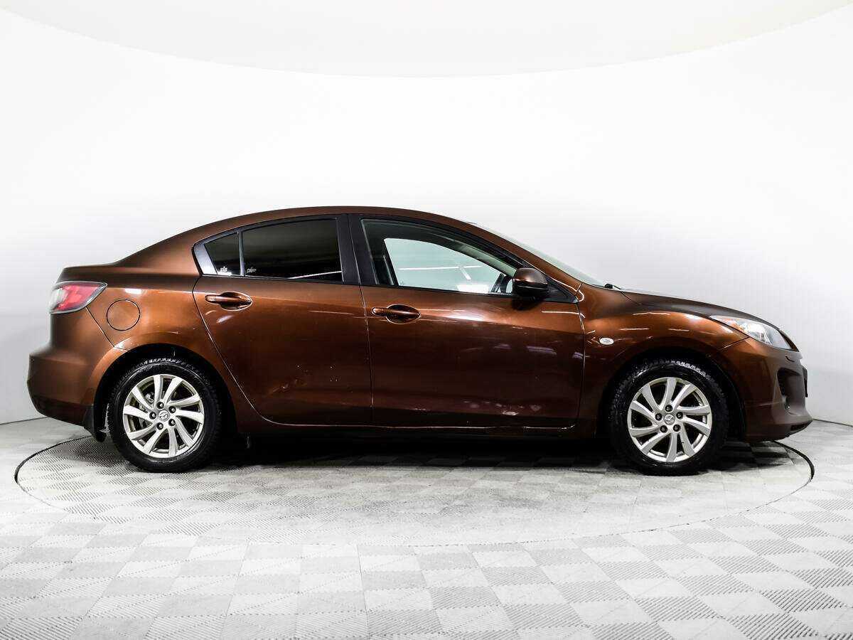 Mazda 3 2012 года с пробегом. Фото: #3