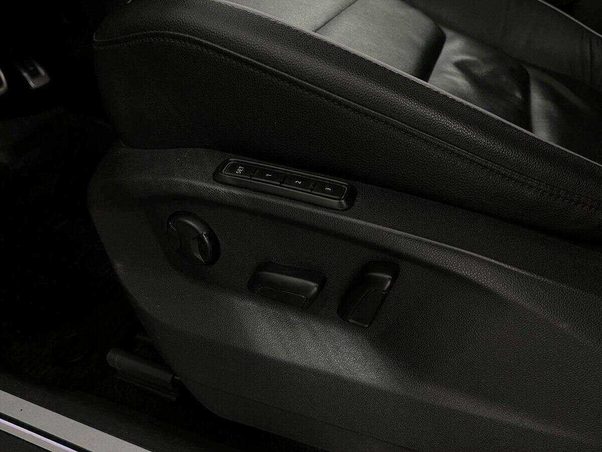 Volkswagen Tiguan 2018 года с пробегом. Фото: #11