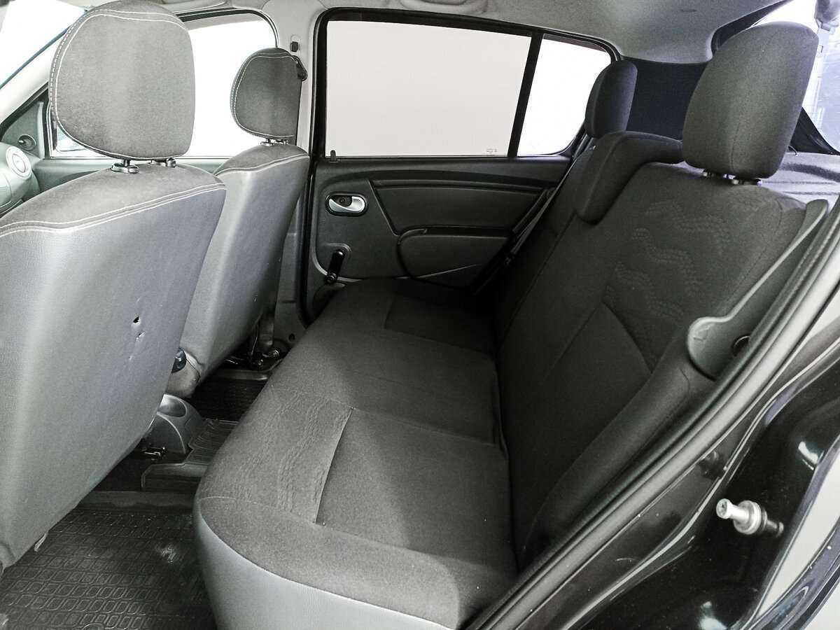 Renault Sandero 2013 года с пробегом. Фото: #7