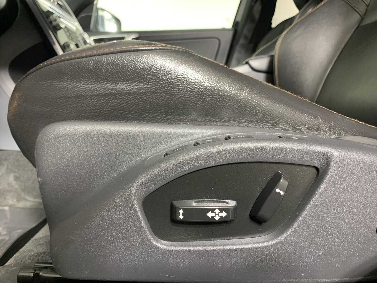 Volvo XC60 2016 года с пробегом. Фото: #16