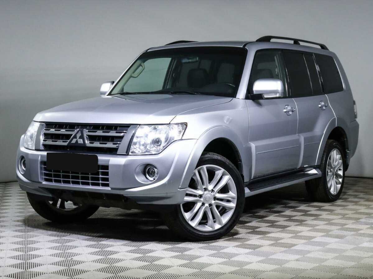 Mitsubishi Pajero 2012 года с пробегом. Фото: #0