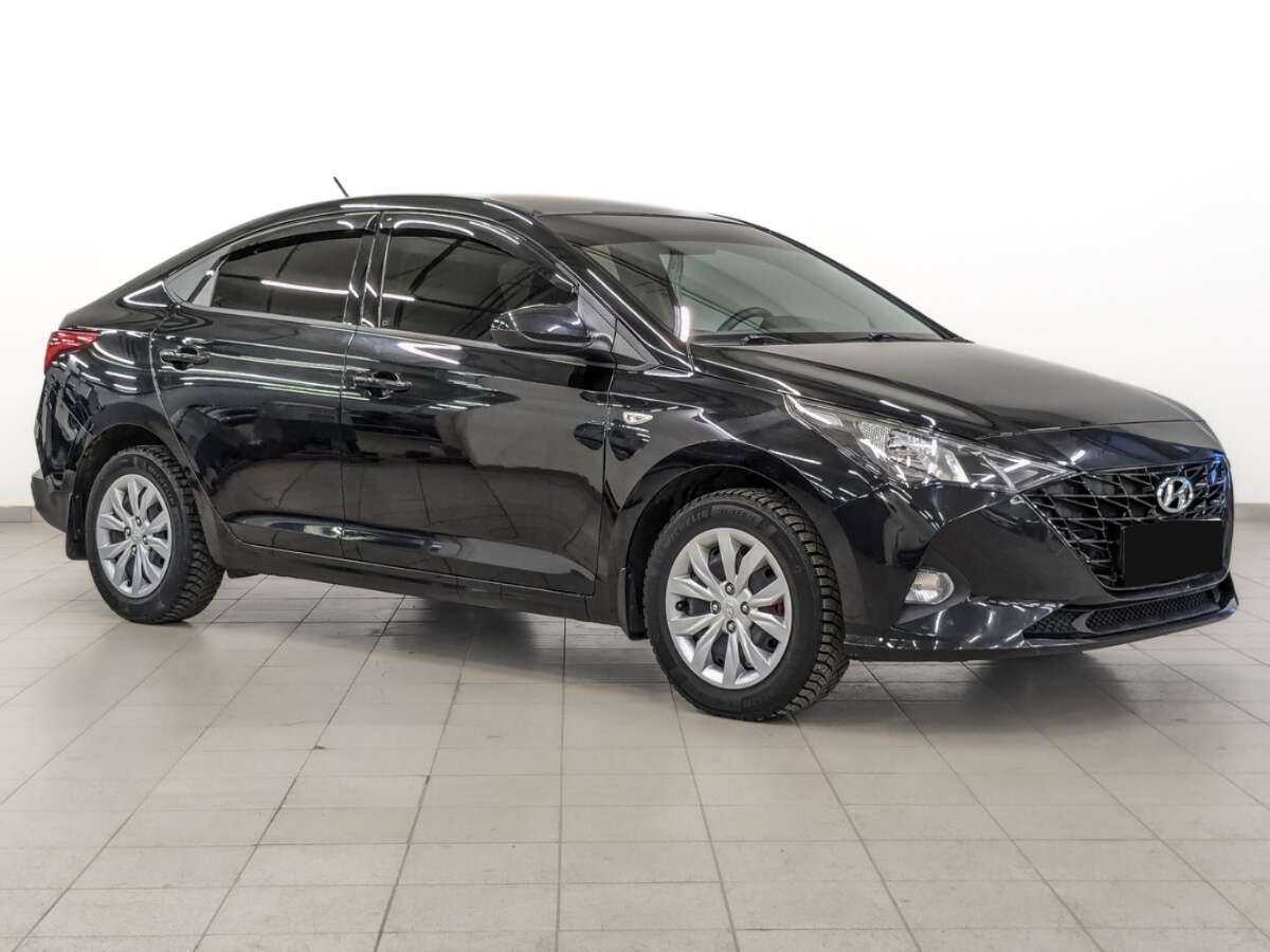 Hyundai Solaris 2021 года с пробегом. Фото: #2