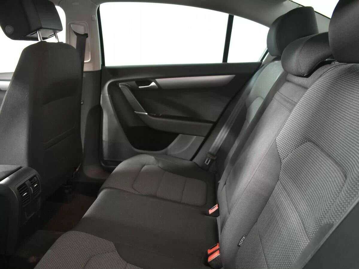 Volkswagen Passat 2014 года с пробегом. Фото: #9