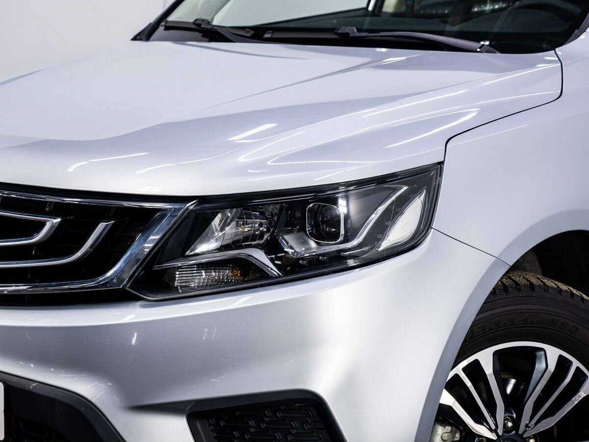 Geely Emgrand X7 2020 года с пробегом. Фото: #6