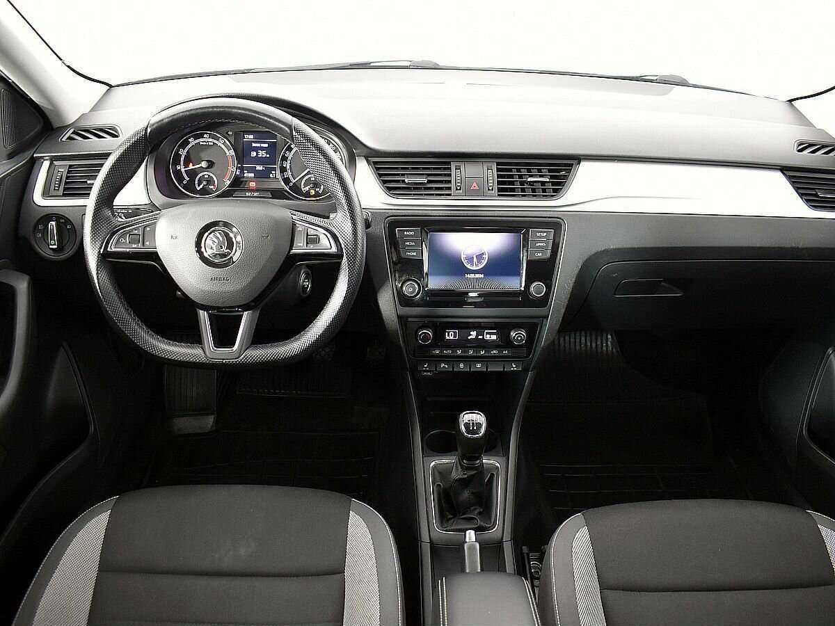 Skoda Rapid 2019 года с пробегом. Фото: #7