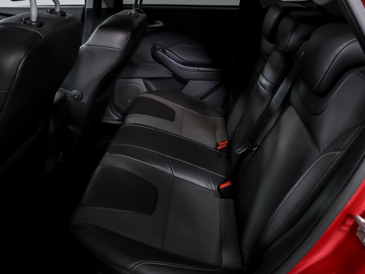 Ford Focus 2012 года с пробегом. Фото: #7