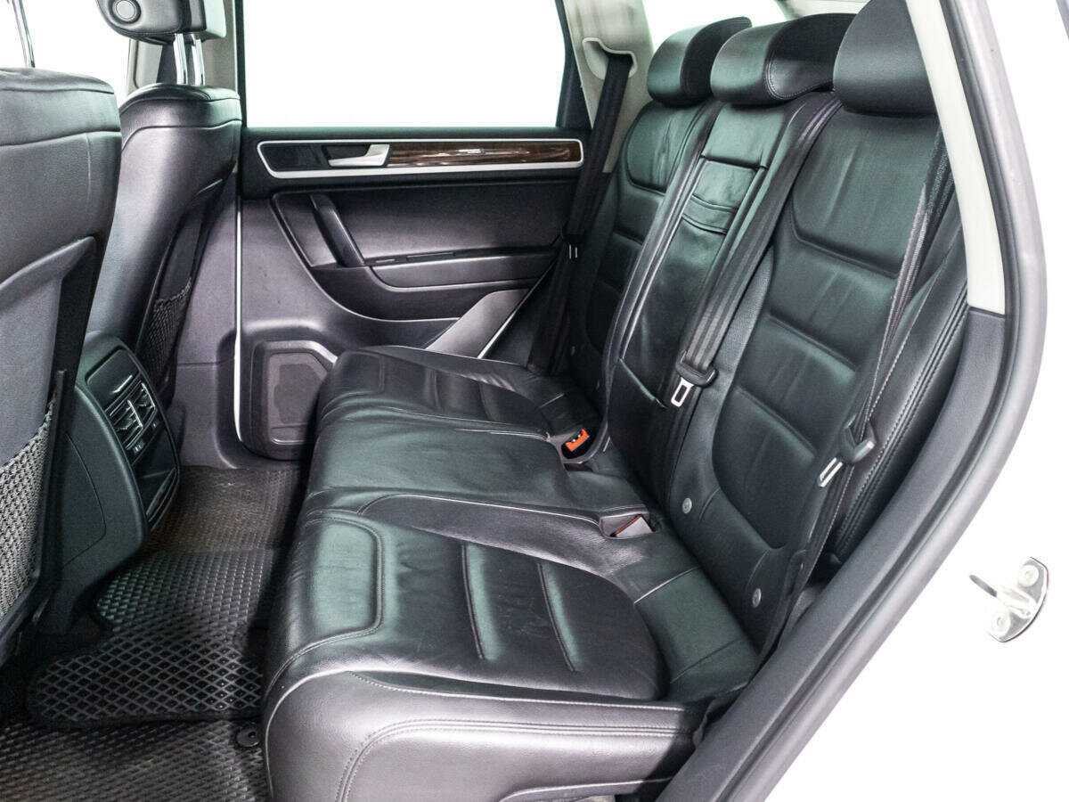 Volkswagen Touareg 2013 года с пробегом. Фото: #9