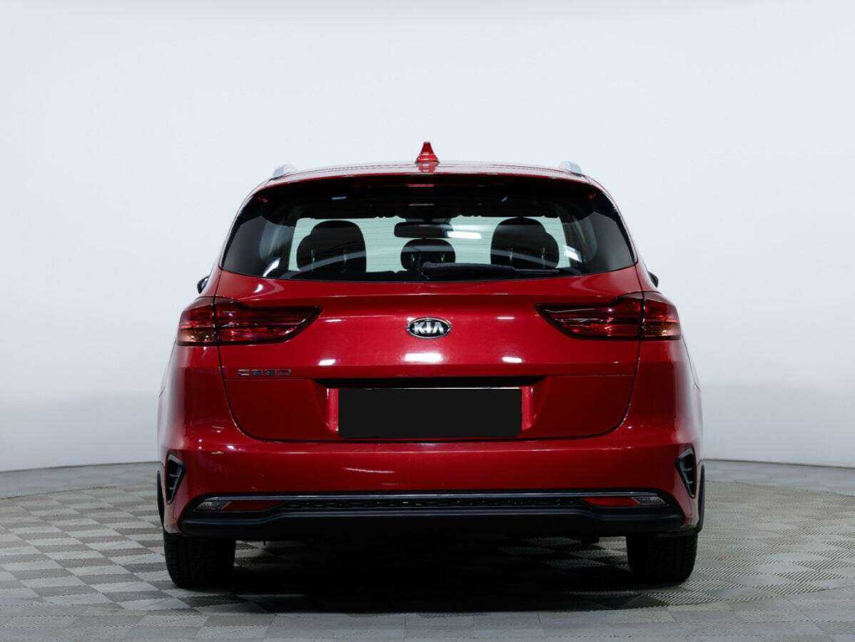 Kia Ceed 2019 года с пробегом. Фото: #4