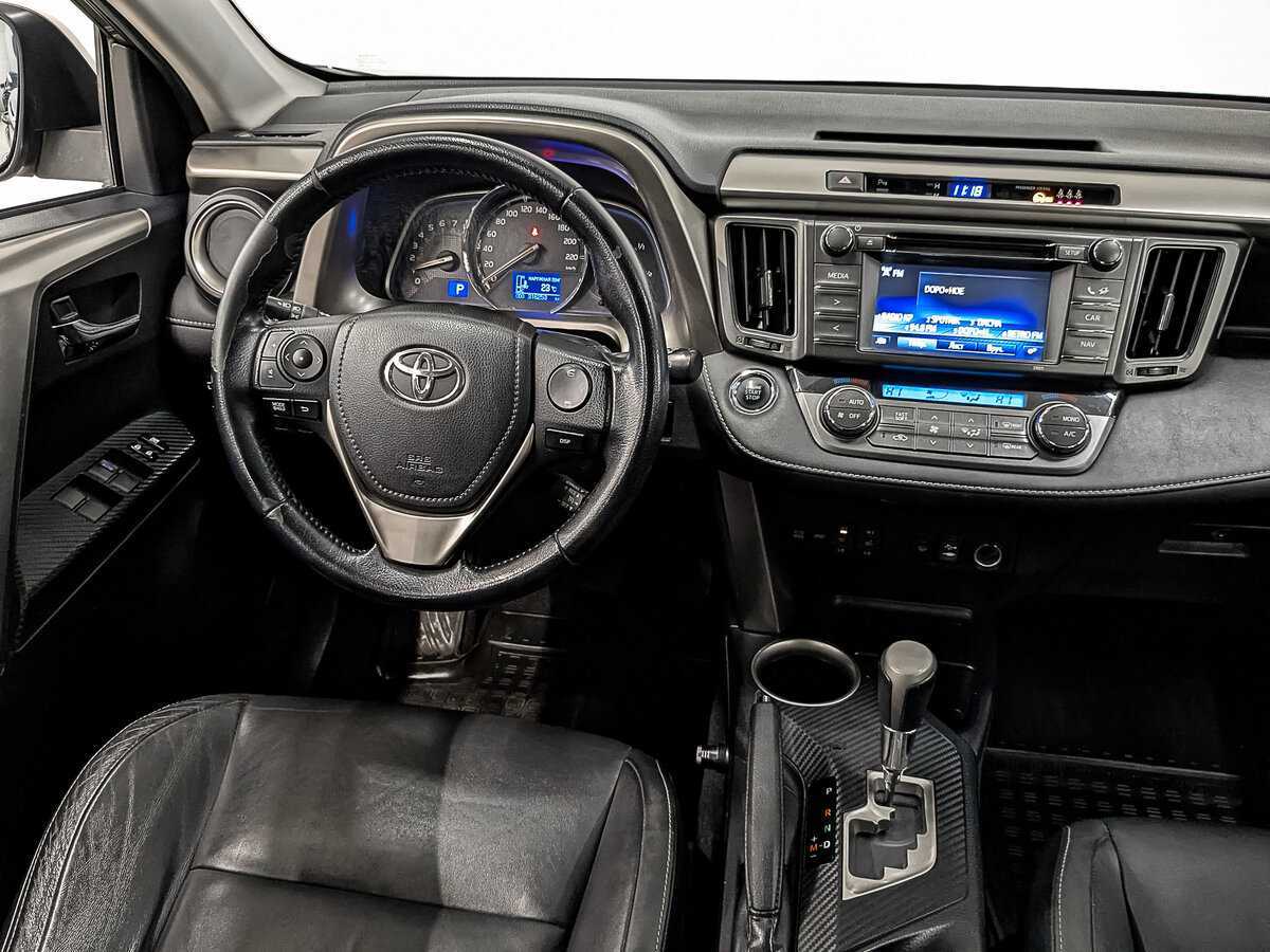 Toyota RAV4 2014 года с пробегом. Фото: #26