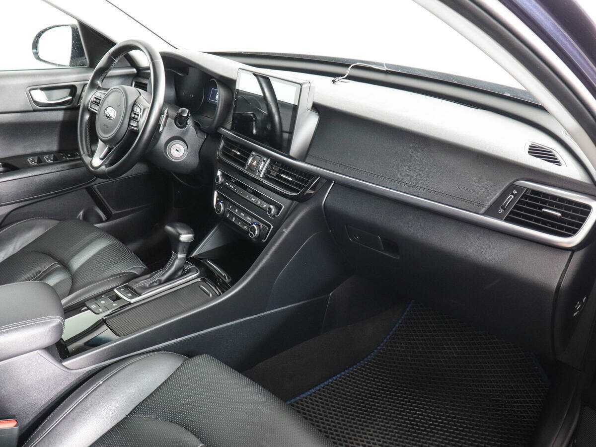 Kia Optima 2018 года с пробегом. Фото: #9