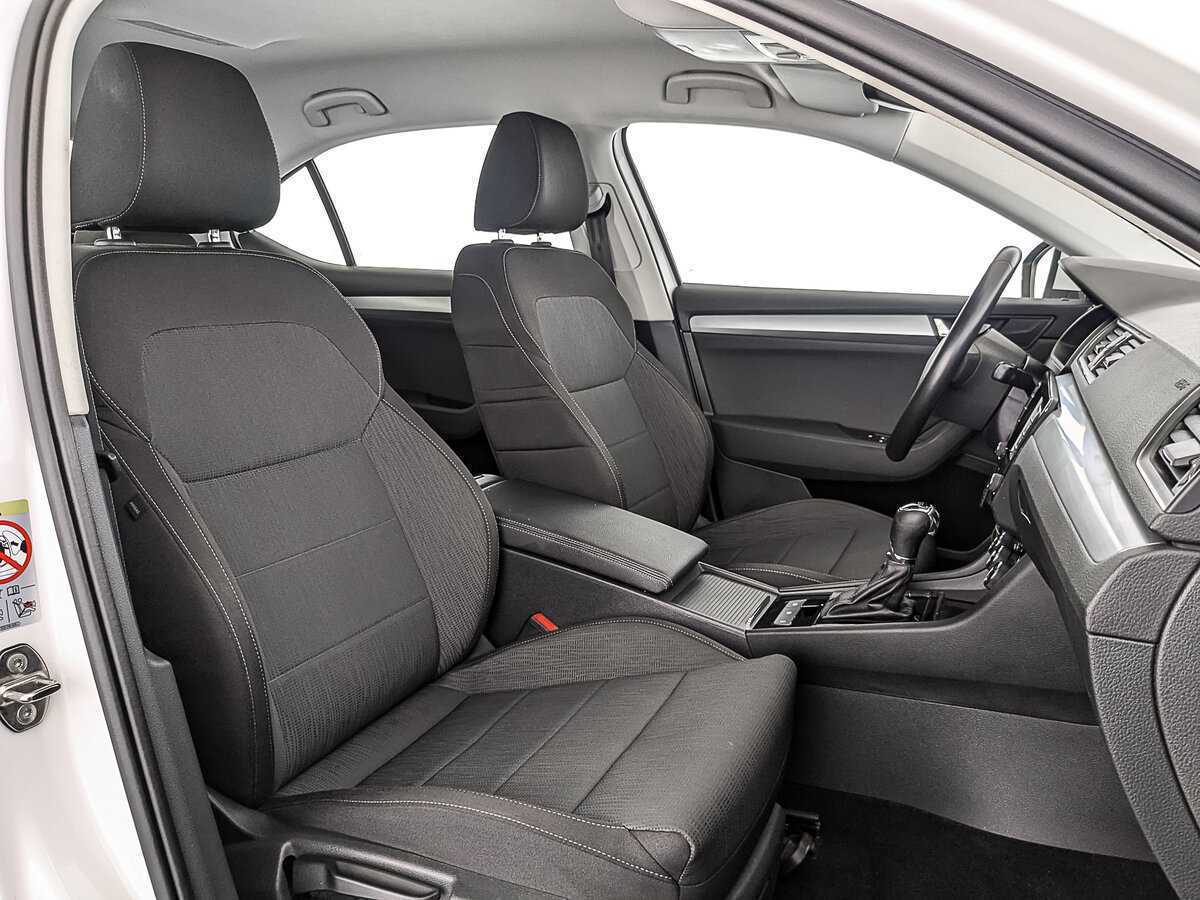 Skoda Superb 2017 года с пробегом. Фото: #23