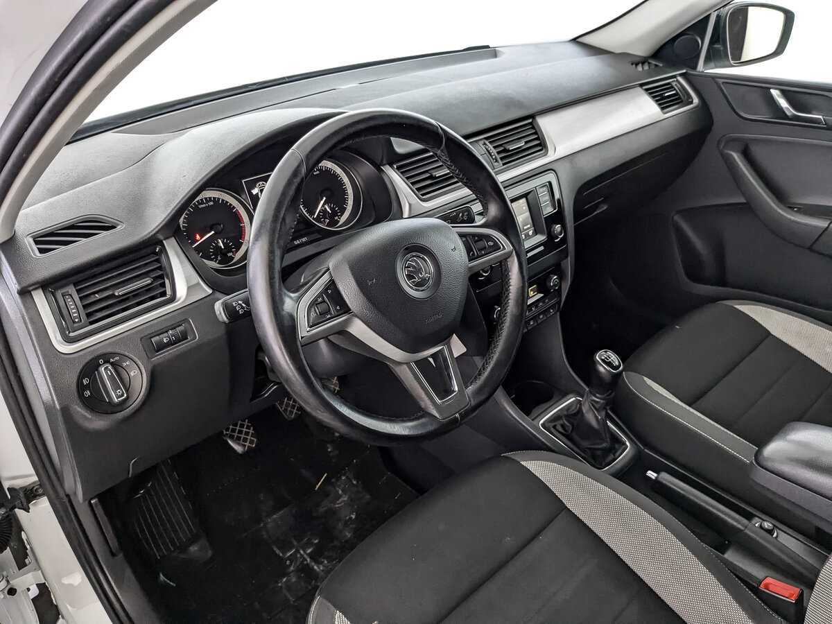 Skoda Rapid 2017 года с пробегом. Фото: #10