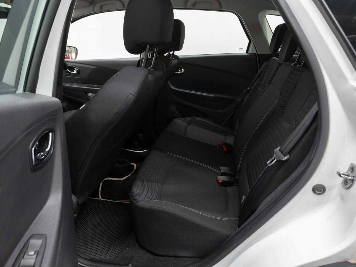 Renault Kaptur 2017 года с пробегом. Фото: #8
