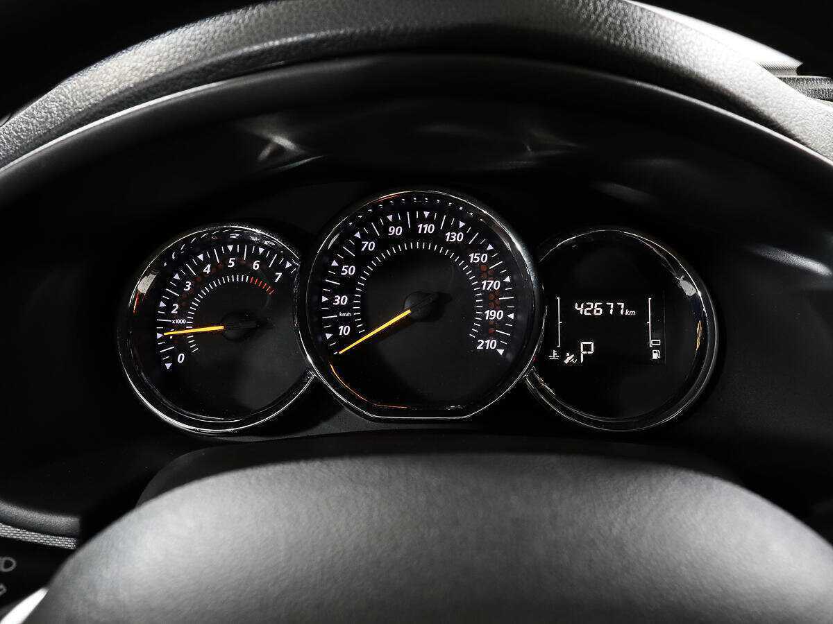 Renault Logan 2020 года с пробегом. Фото: #9