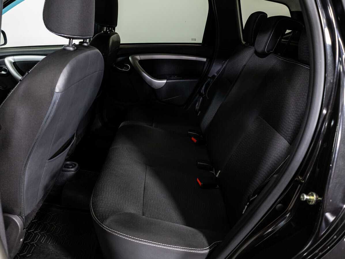 Nissan Terrano 2017 года с пробегом. Фото: #9