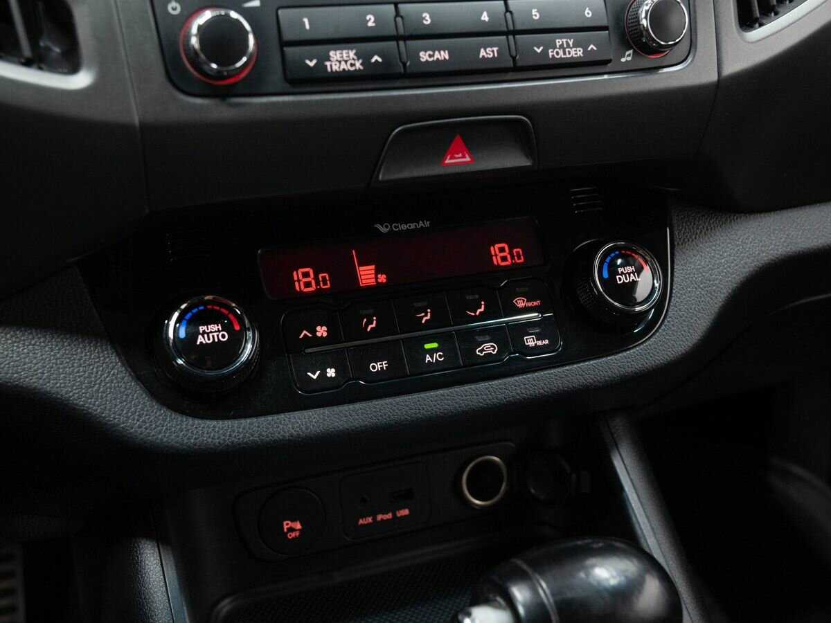 Kia Sportage 2012 года с пробегом. Фото: #18