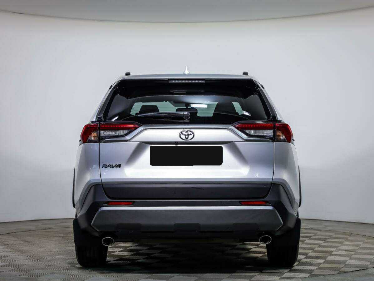 Toyota RAV4 2020 года с пробегом. Фото: #4