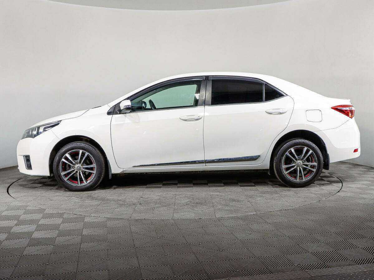 Toyota Corolla 2014 года с пробегом. Фото: #7