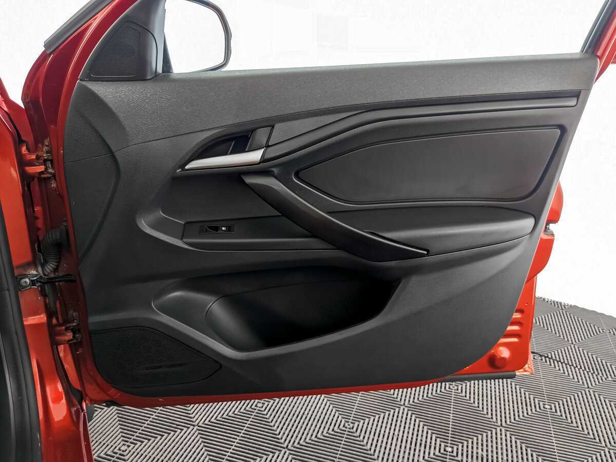 Lada (ВАЗ) Vesta 2021 года с пробегом. Фото: #19