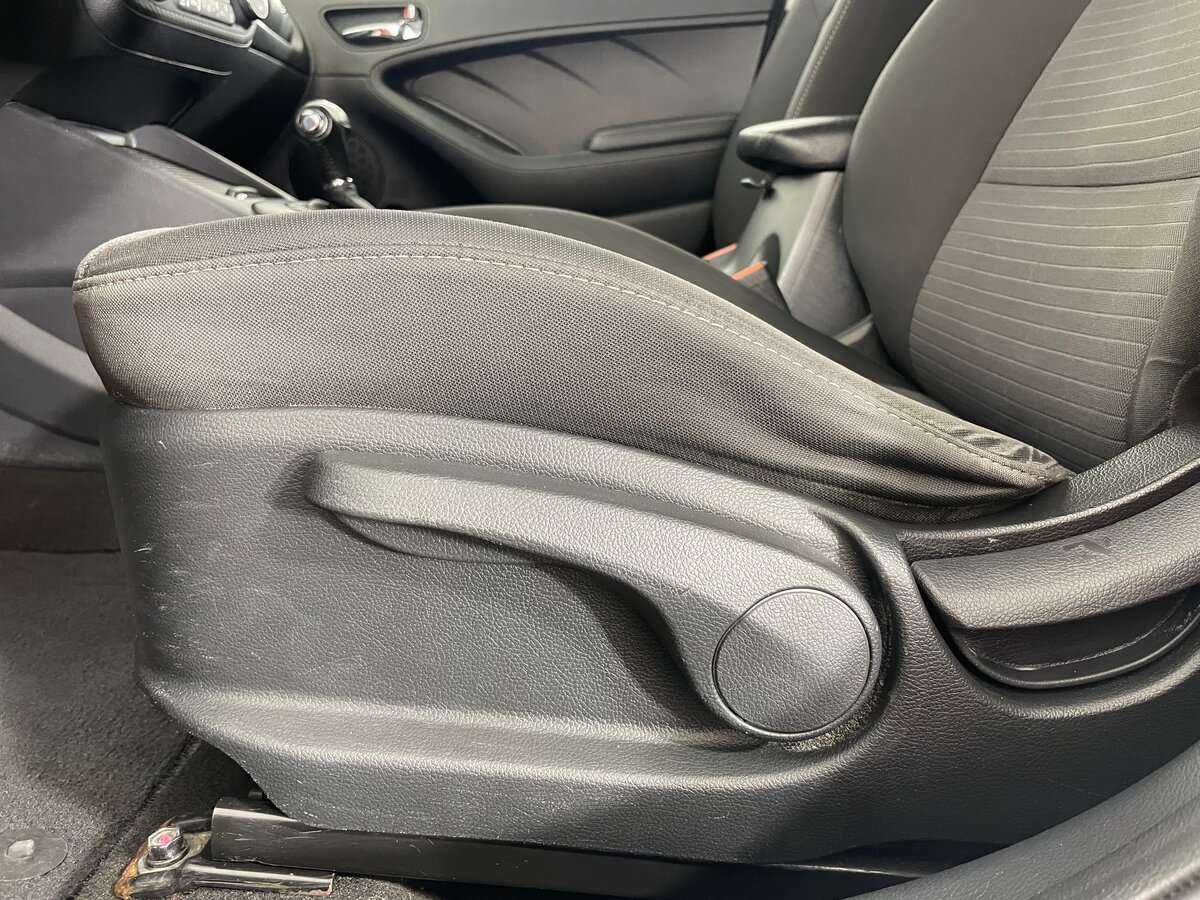 Kia Cerato 2014 года с пробегом. Фото: #18