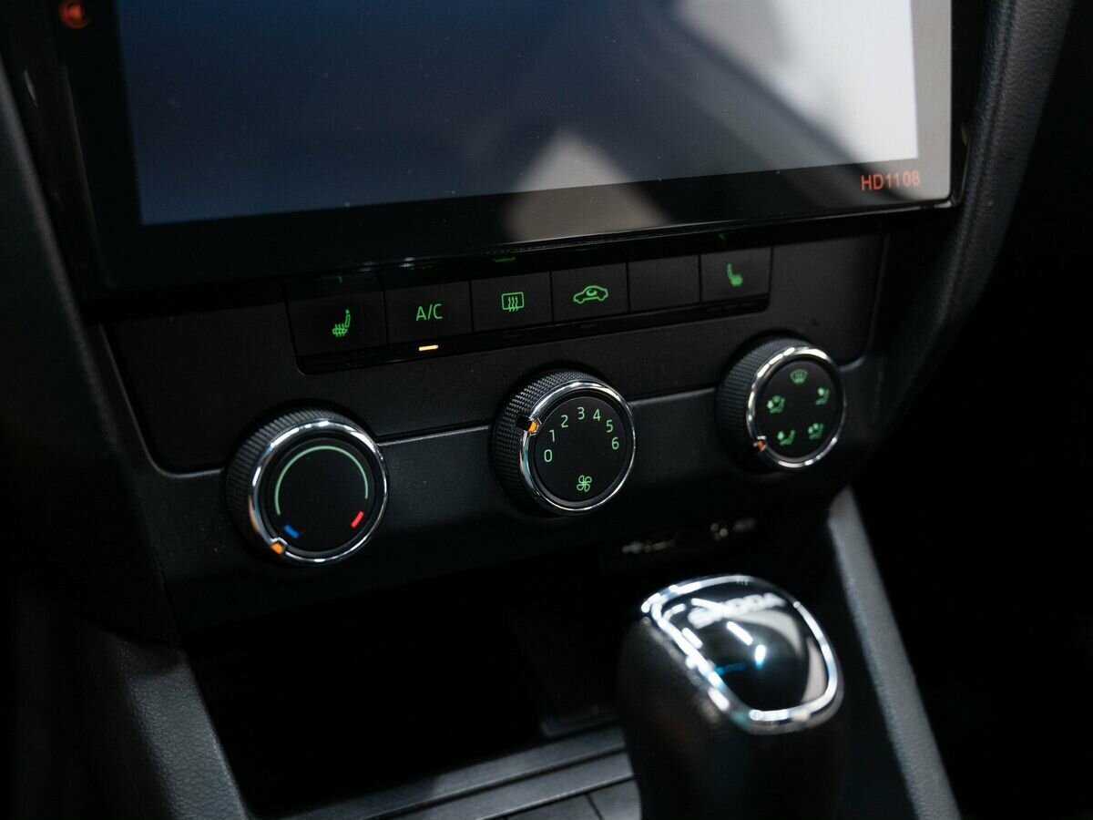 Skoda Octavia 2017 года с пробегом. Фото: #17