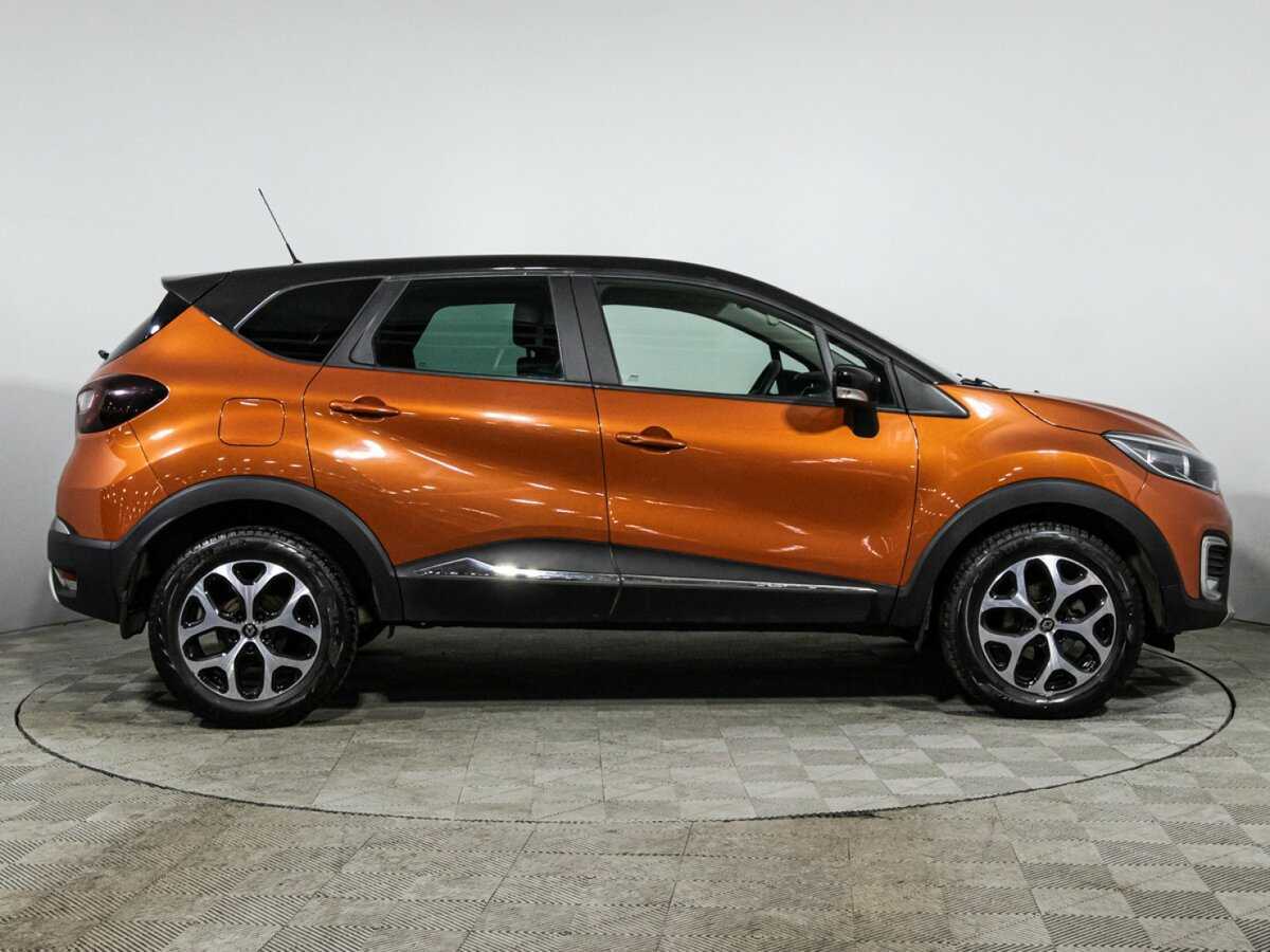 Renault Kaptur 2018 года с пробегом. Фото: #3