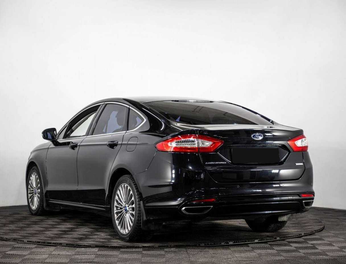 Ford Mondeo 2015 года с пробегом. Фото: #3