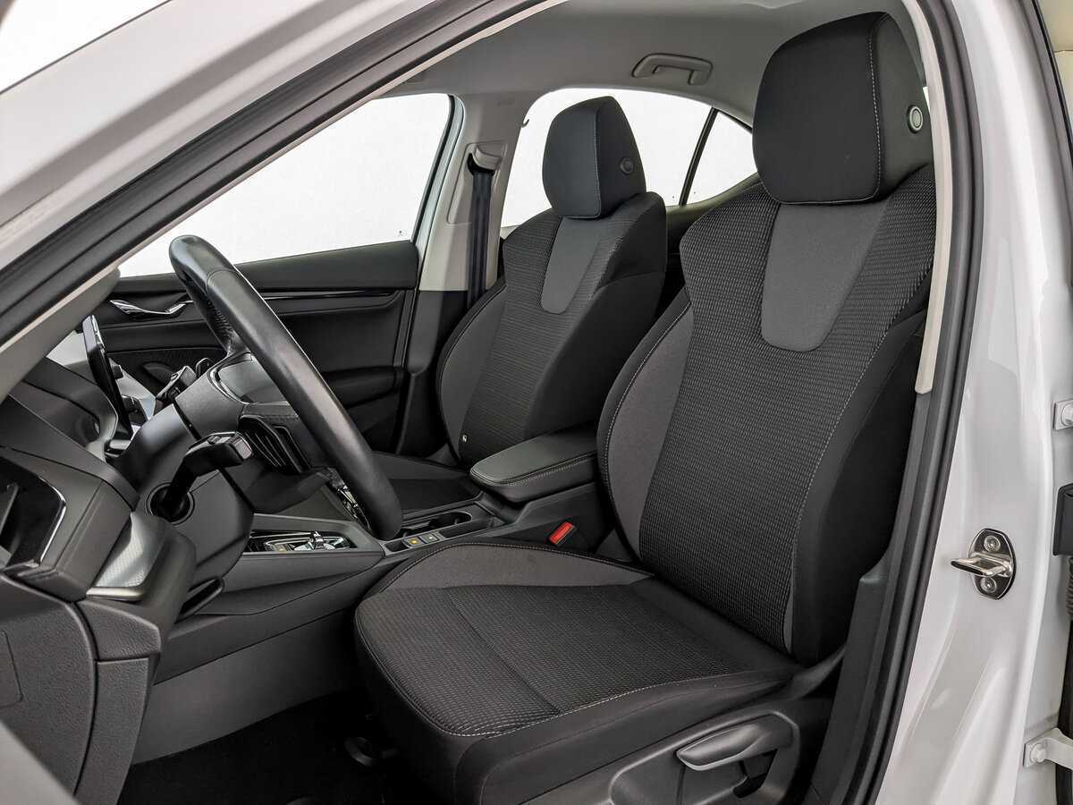 Skoda Octavia 2021 года с пробегом. Фото: #19