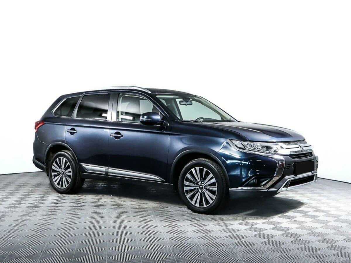 Mitsubishi Outlander 2019 года с пробегом. Фото: #2