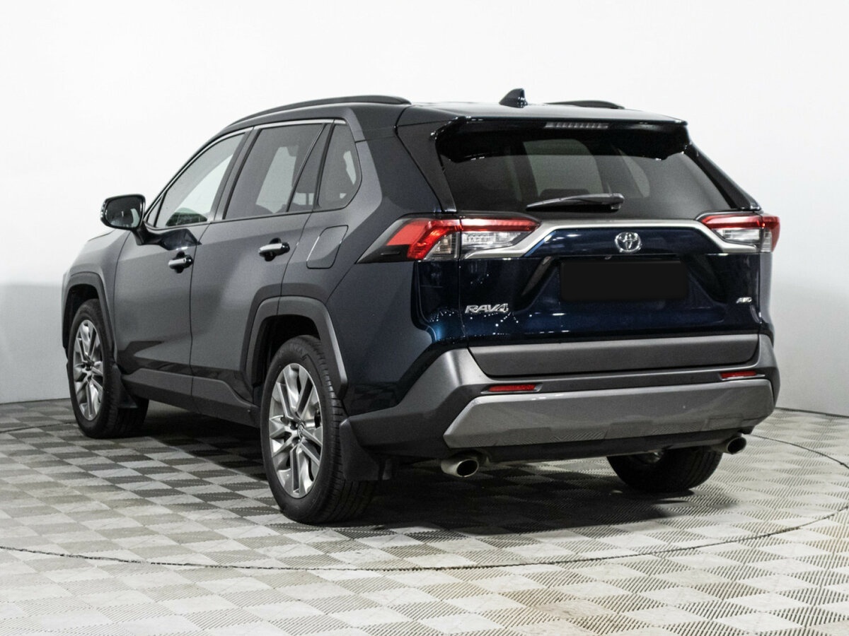 Toyota RAV4 2019 года с пробегом. Фото: #6