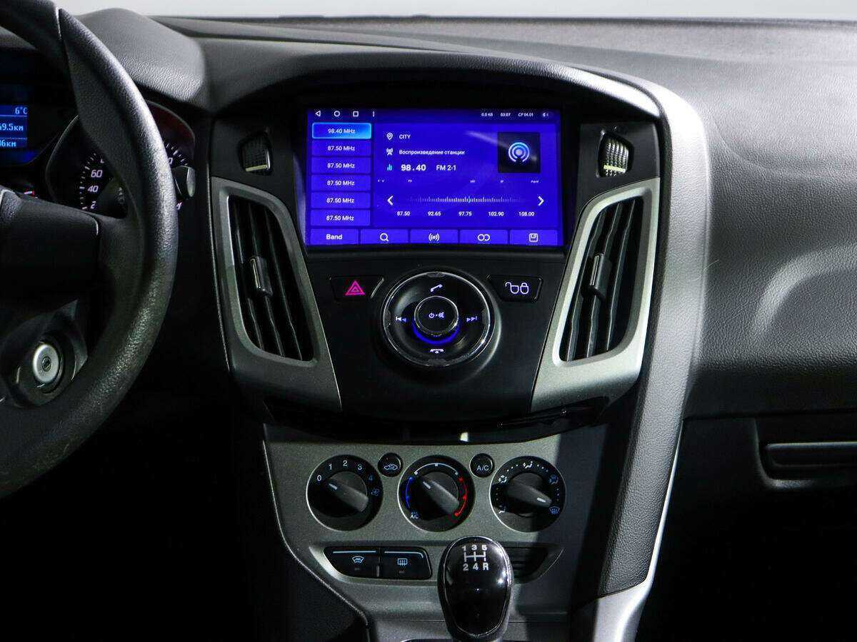 Ford Focus 2012 года с пробегом. Фото: #12