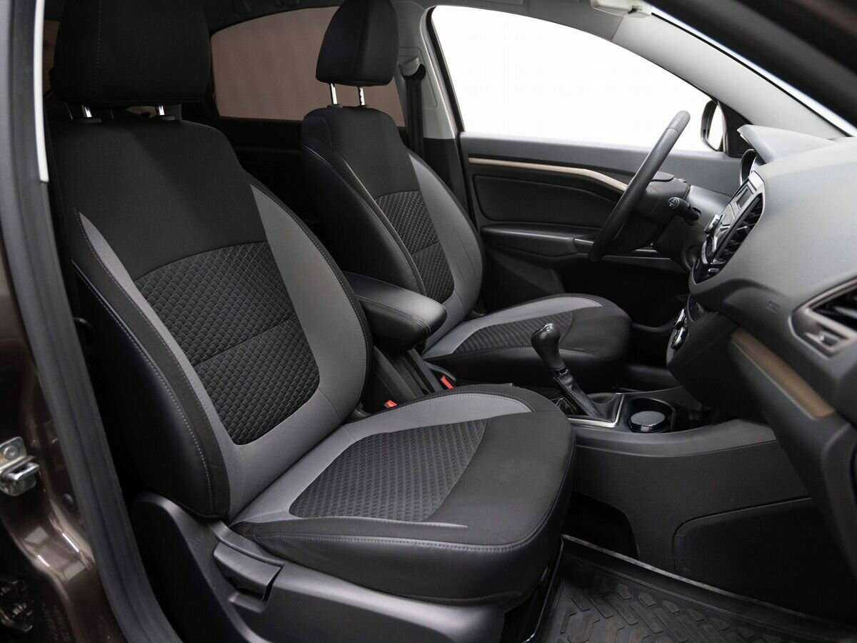 Lada (ВАЗ) Vesta 2018 года с пробегом. Фото: #13