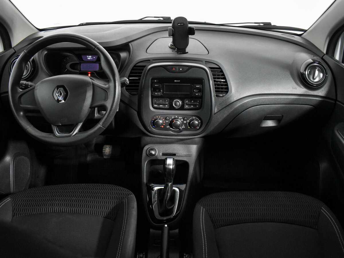 Renault Kaptur 2018 года с пробегом. Фото: #13