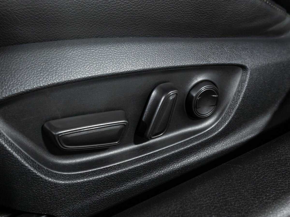 Toyota Camry 2019 года с пробегом. Фото: #15