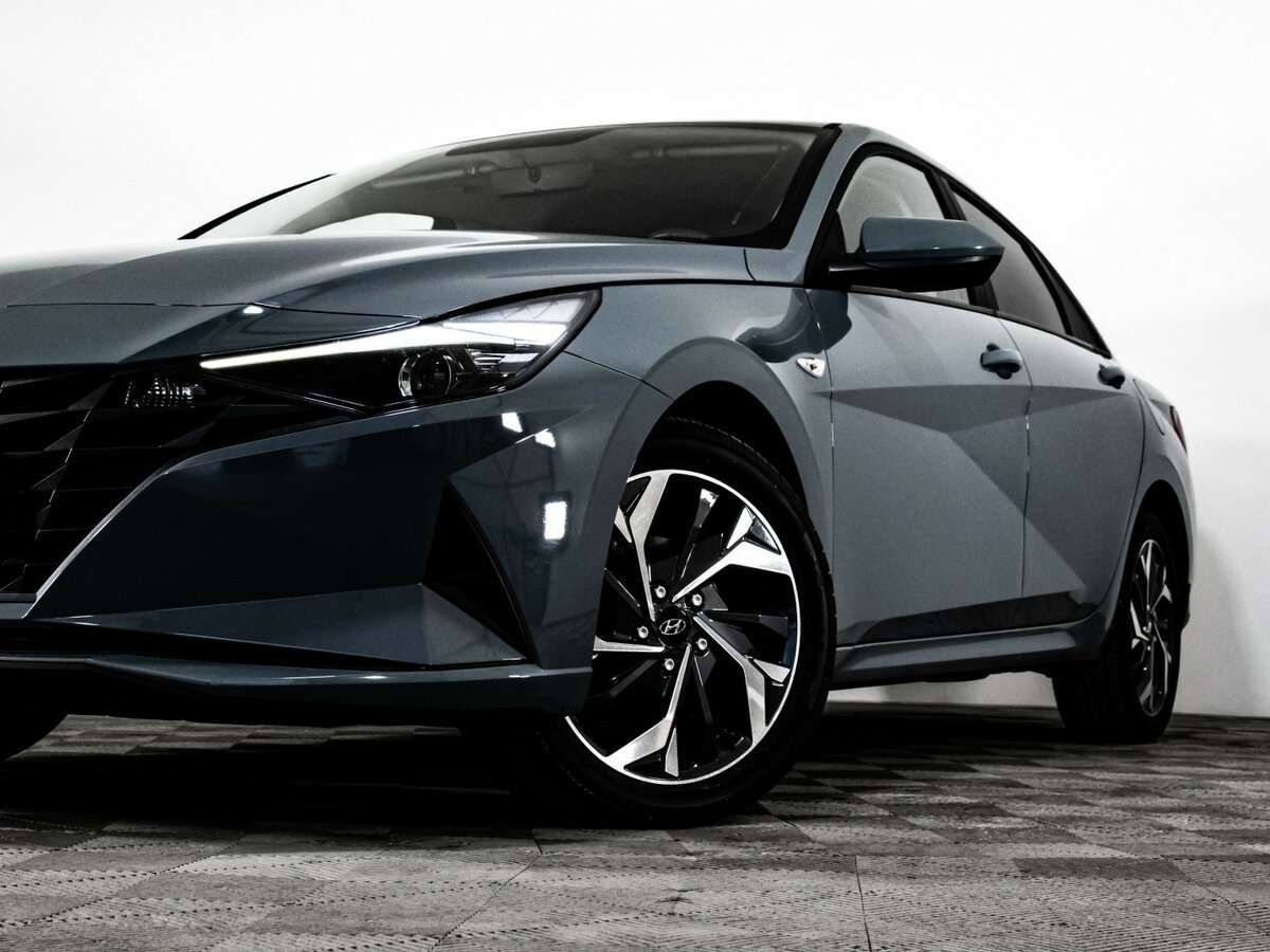 Hyundai Elantra 2021 года с пробегом. Фото: #1