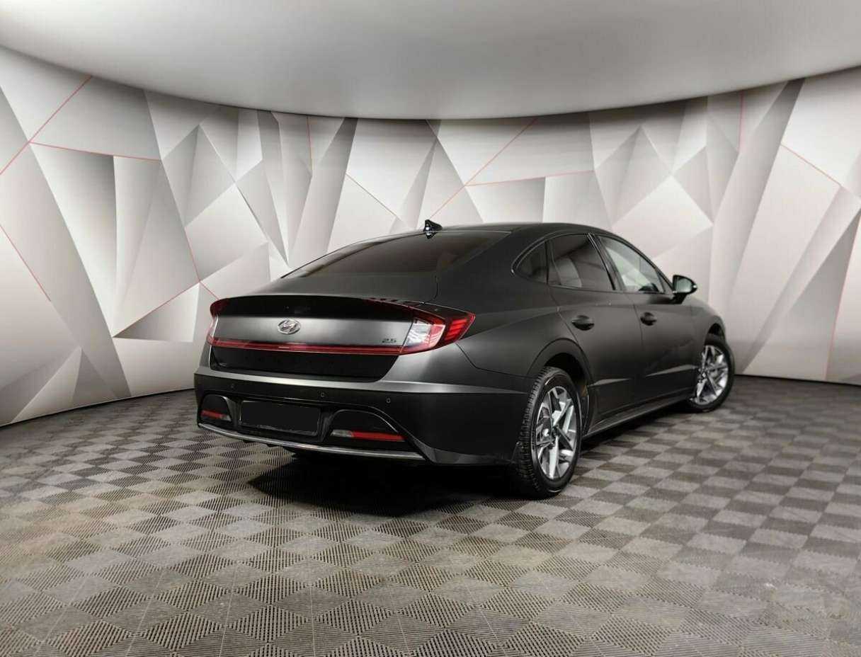 Hyundai Sonata 2019 года с пробегом. Фото: #1