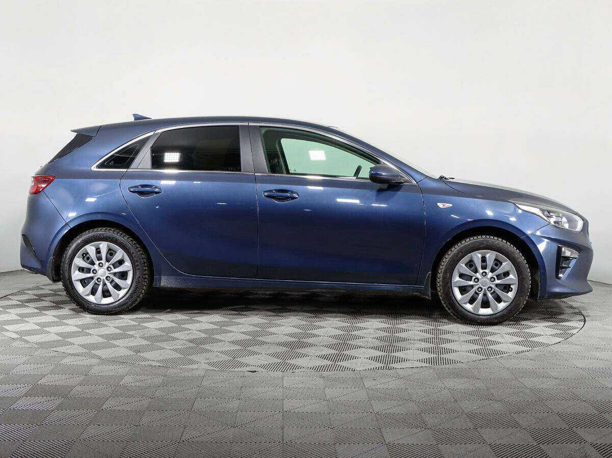 Kia Ceed 2018 года с пробегом. Фото: #3