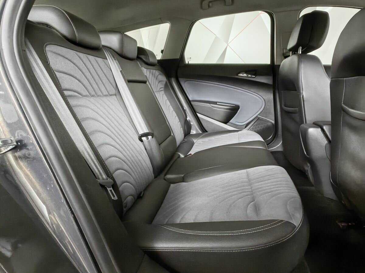 Opel Astra 2014 года с пробегом. Фото: #11