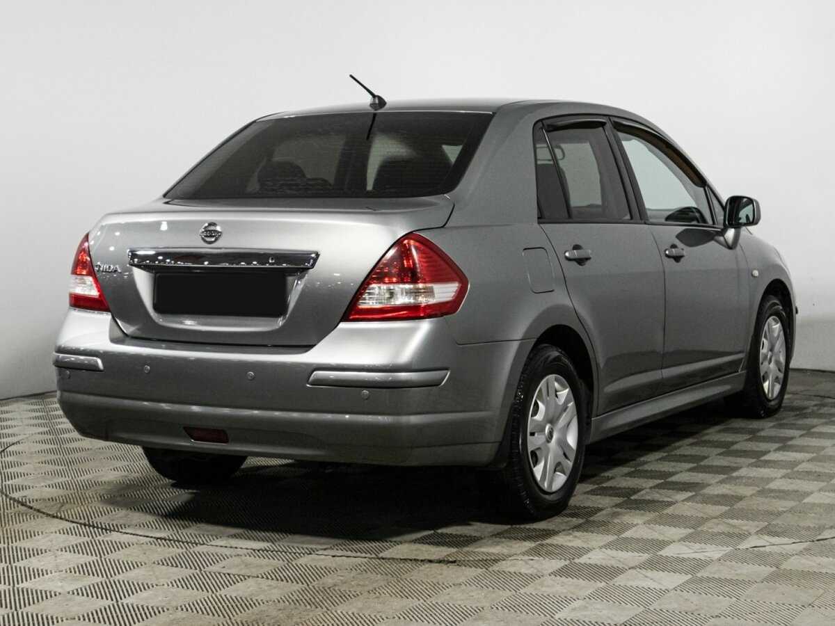 Nissan Tiida 2013 года с пробегом. Фото: #4