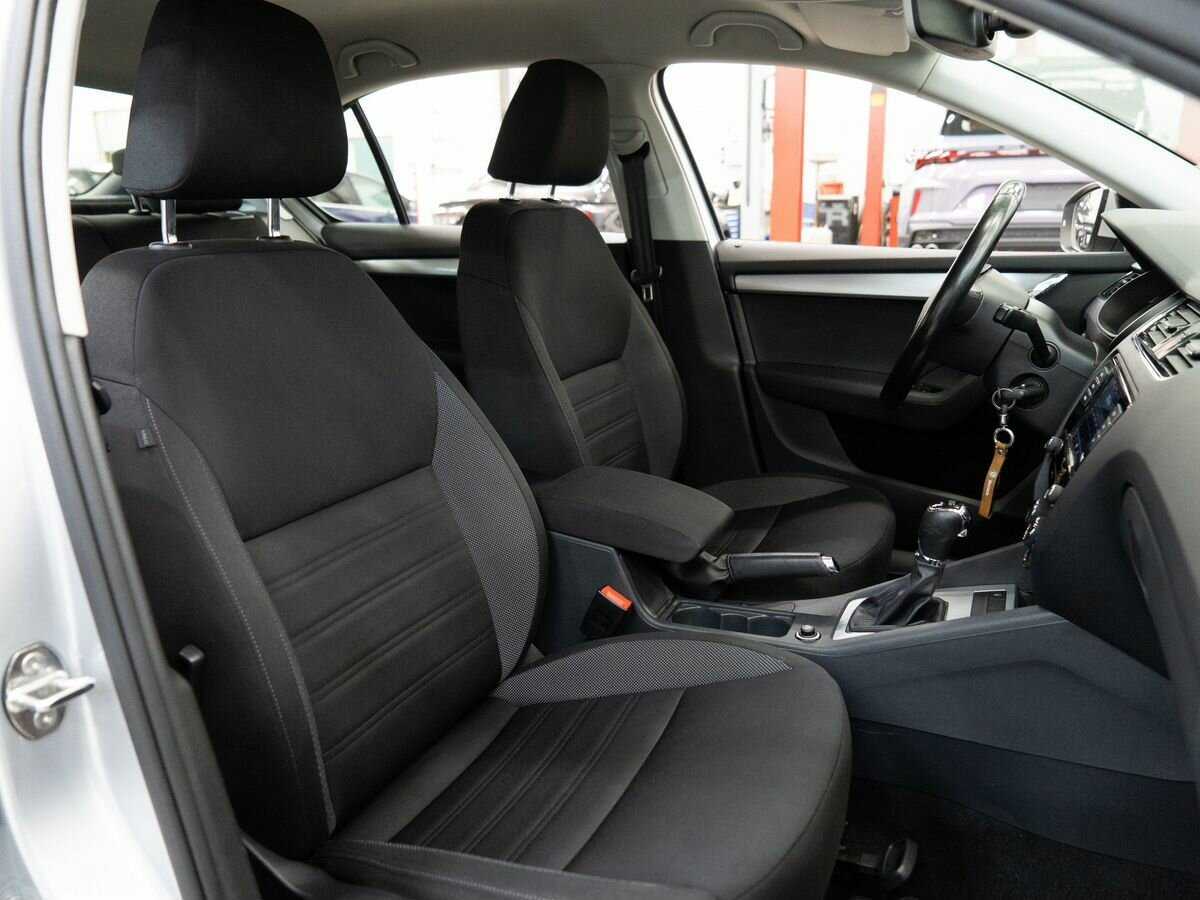 Skoda Octavia 2017 года с пробегом. Фото: #8