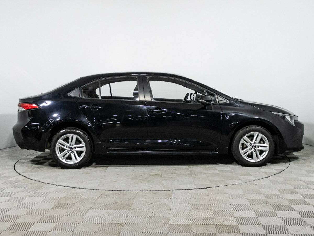 Toyota Corolla 2020 года с пробегом. Фото: #3