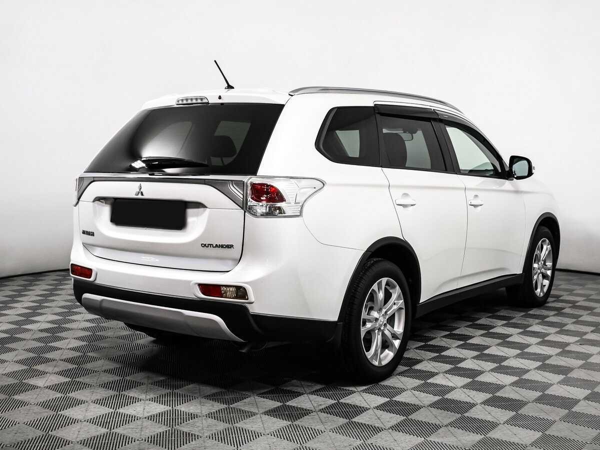 Mitsubishi Outlander 2014 года с пробегом. Фото: #4